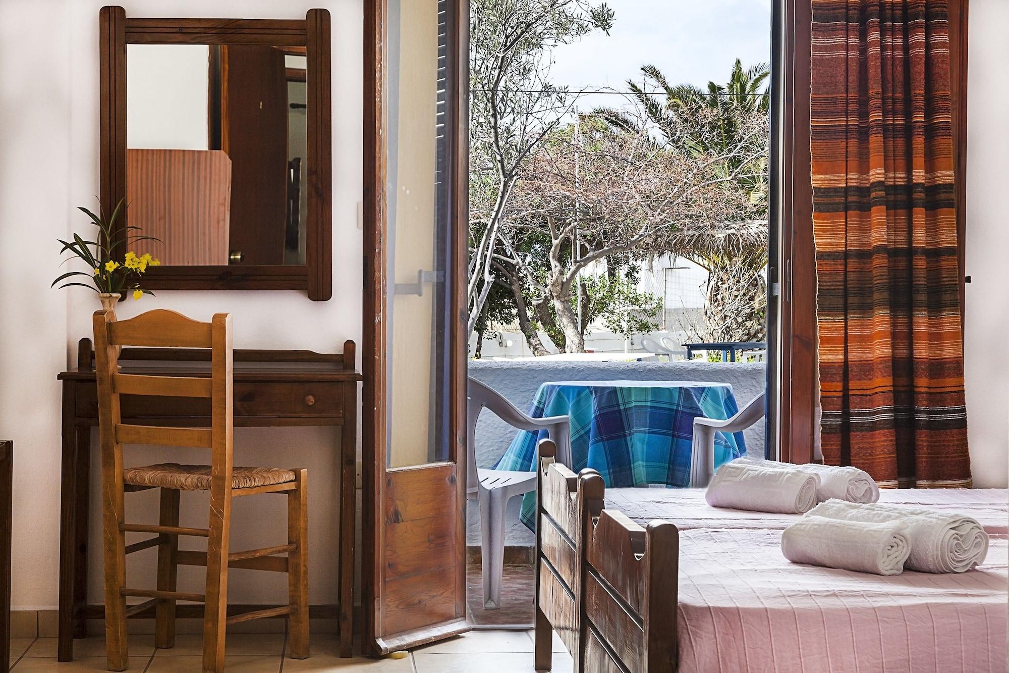 Ippokampos Hotel Скала Екстериор снимка
