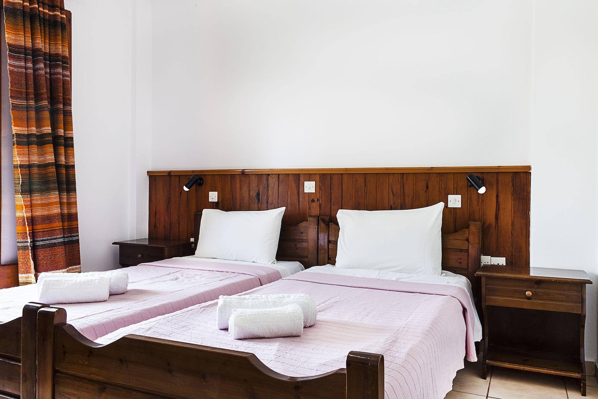 Ippokampos Hotel Скала Екстериор снимка