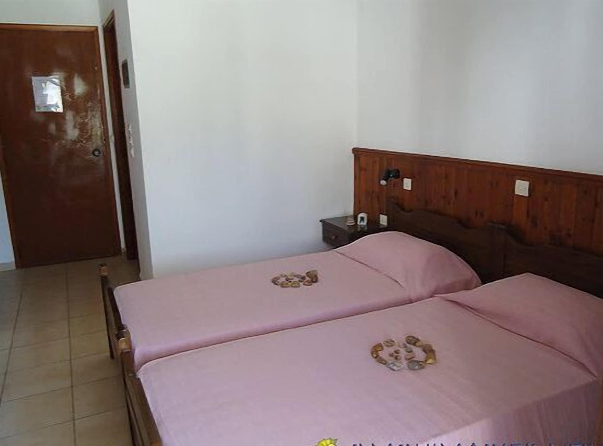 Ippokampos Hotel Скала Екстериор снимка